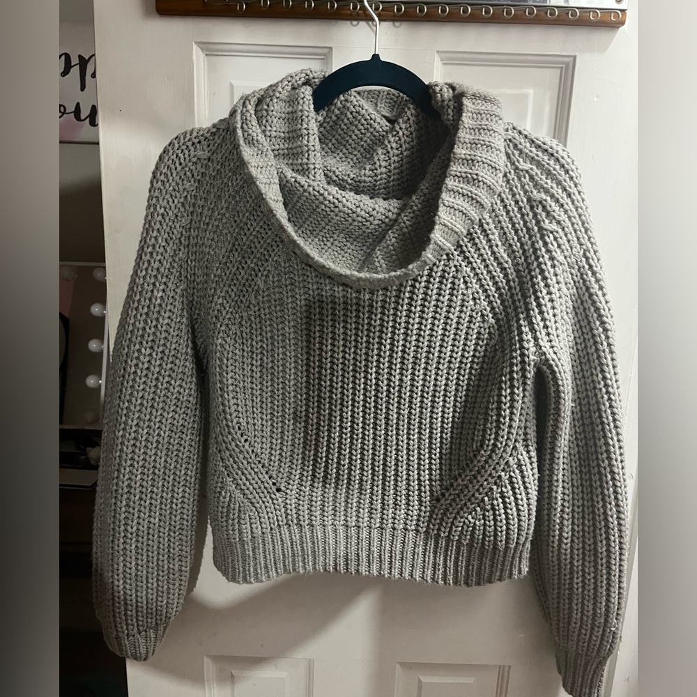 Grey turtleneck sweater!